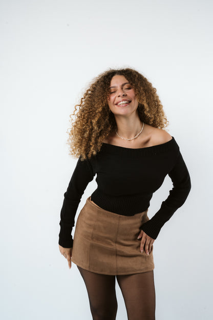 Cropped Soft Curve Knit