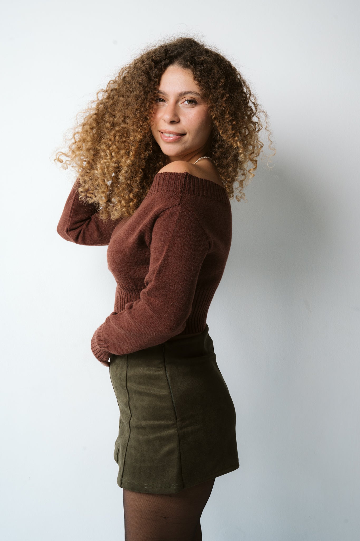 Cropped Soft Curve Knit