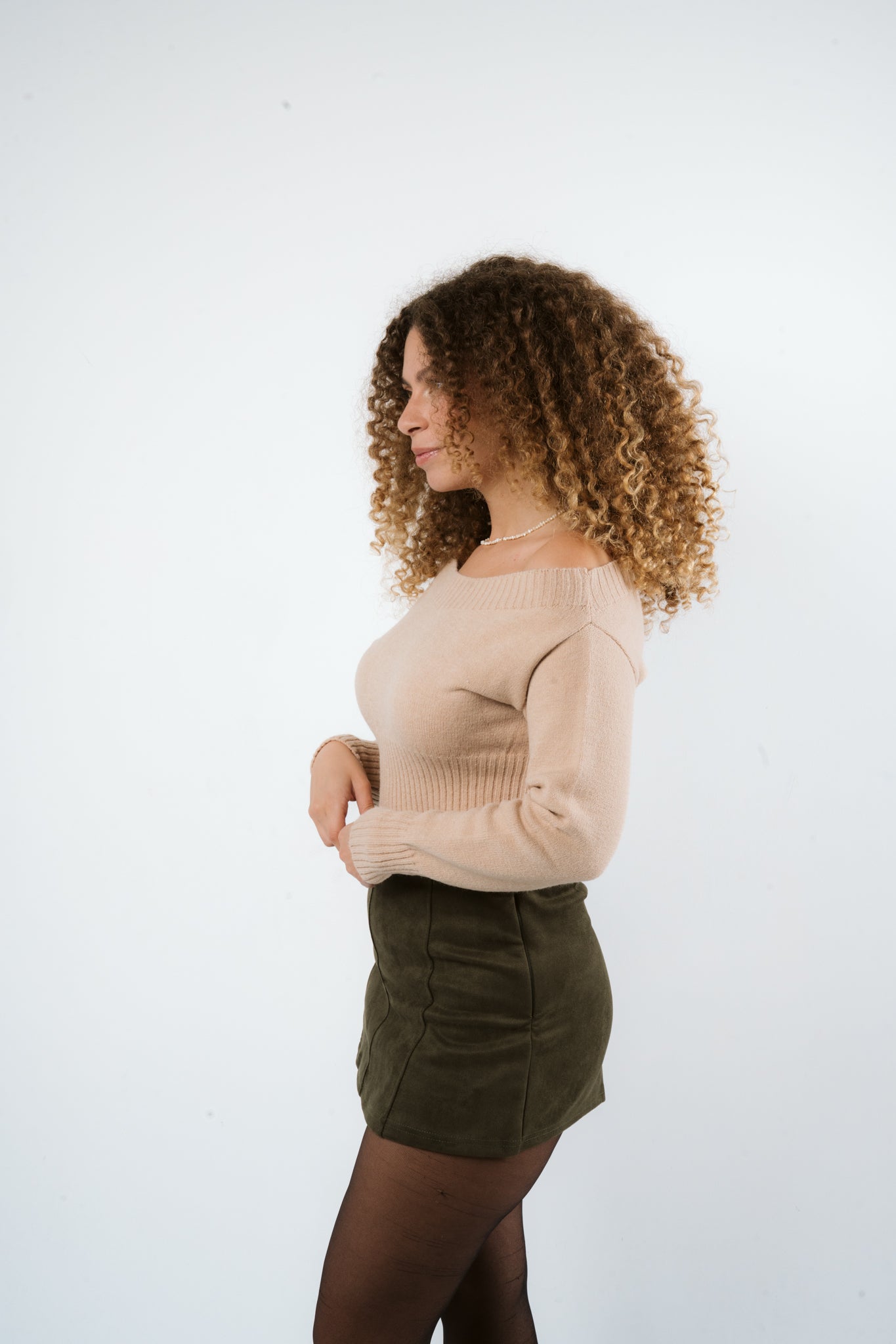 Cropped Soft Curve Knit