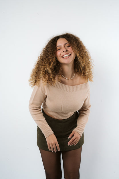 Cropped Soft Curve Knit